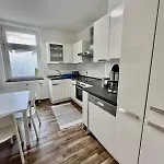 Grosse Fuer Gruppen, Zentral Gelegen