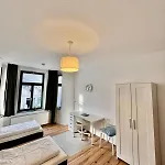 Grosse Fuer Gruppen, Zentral Gelegen 公寓