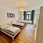 公寓 Grosse Fuer Gruppen, Zentral Gelegen