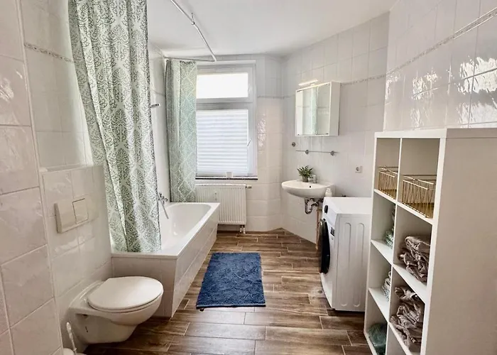 Grosse Fuer Gruppen, Zentral Gelegen *