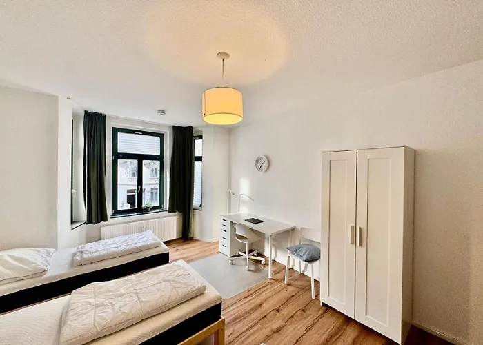 Grosse Fuer Gruppen, Zentral Gelegen *